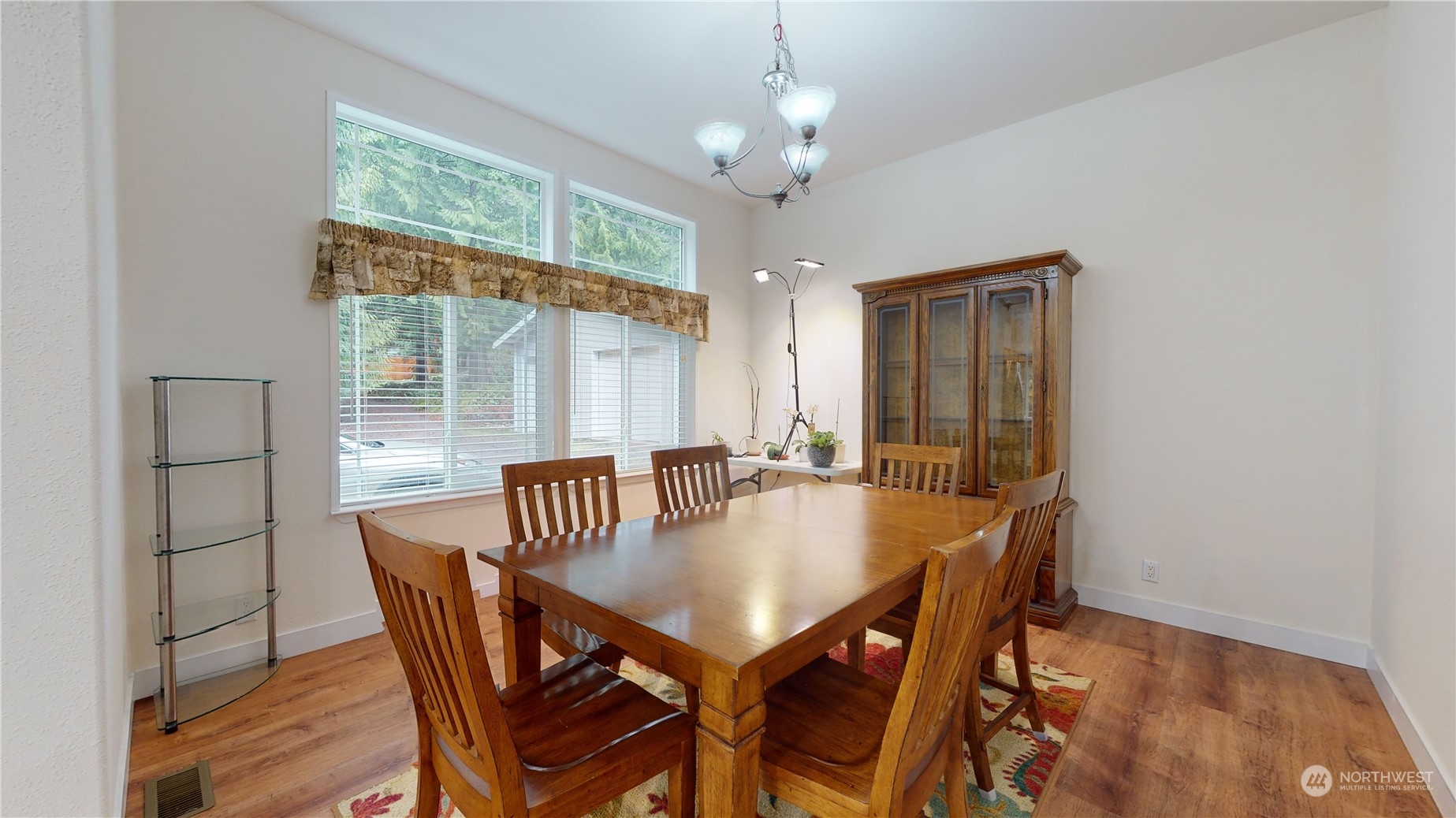 20889 Northeast Melson Road Poulsbo, WA 98370 - Photo 8 of 34 Gallery Image 8