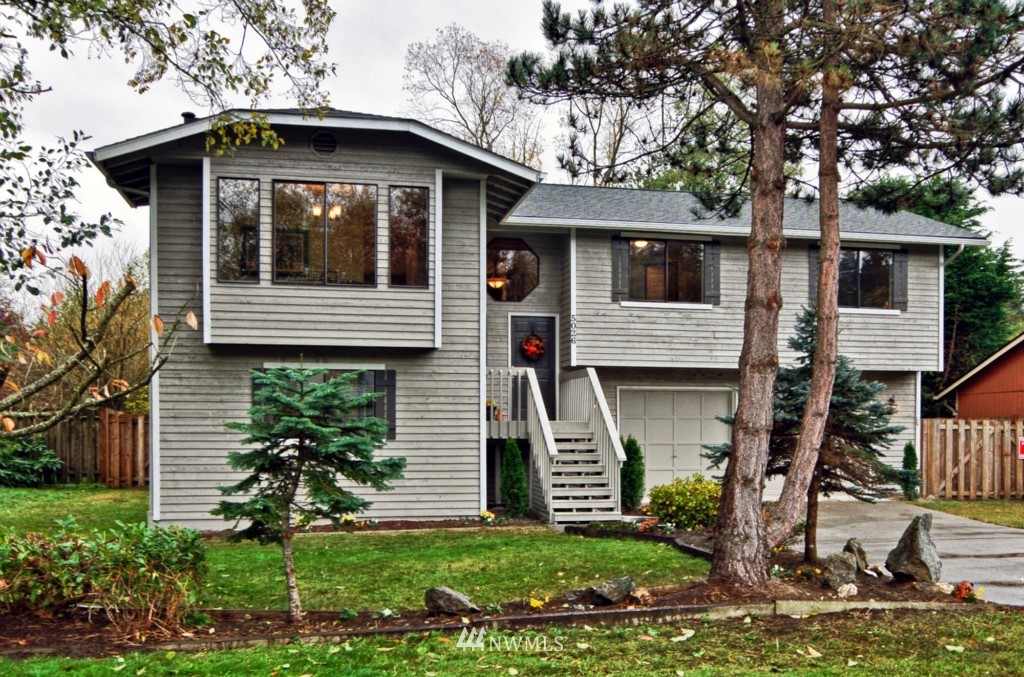 5026 150th Place Southwest Edmonds, WA 98026 - Photo 1 of 1 Gallery Image 1