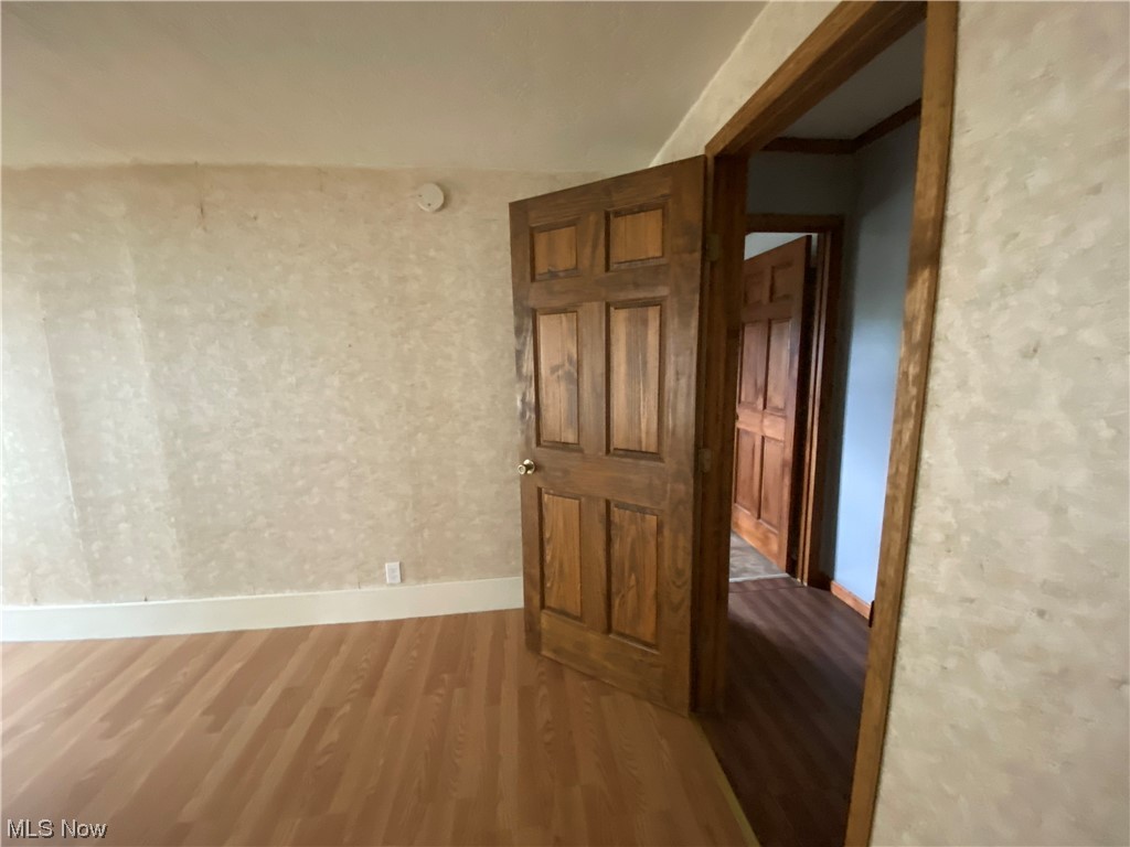 6703 Riverside Road Southeast Uhrichsville, OH 44683 - Photo 11 of 22 Gallery Image 11