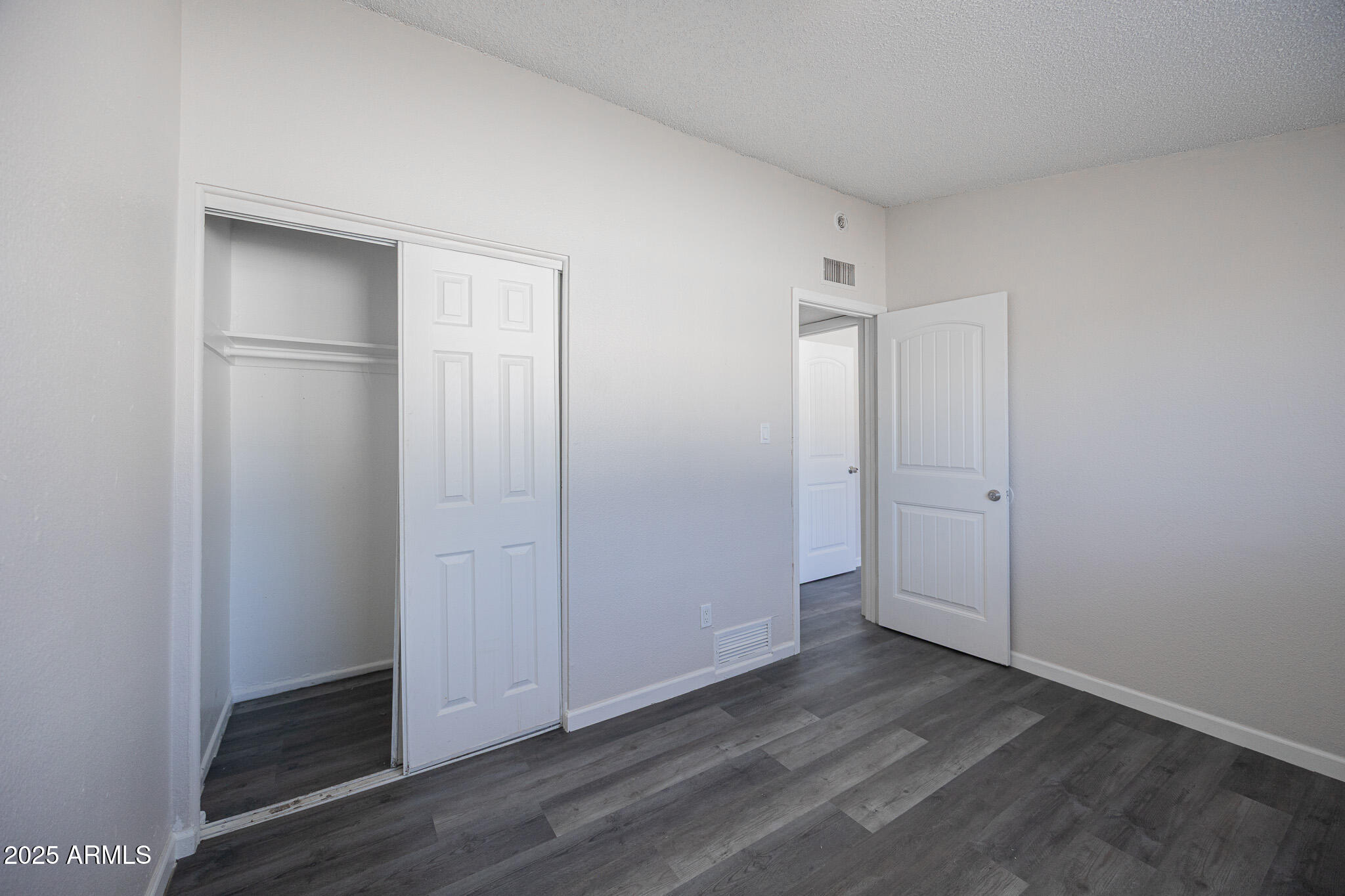 2123 West Devonshire Avenue, Unit 14 Phoenix, AZ 85015 - Photo 11 of 13 a view of an empty room