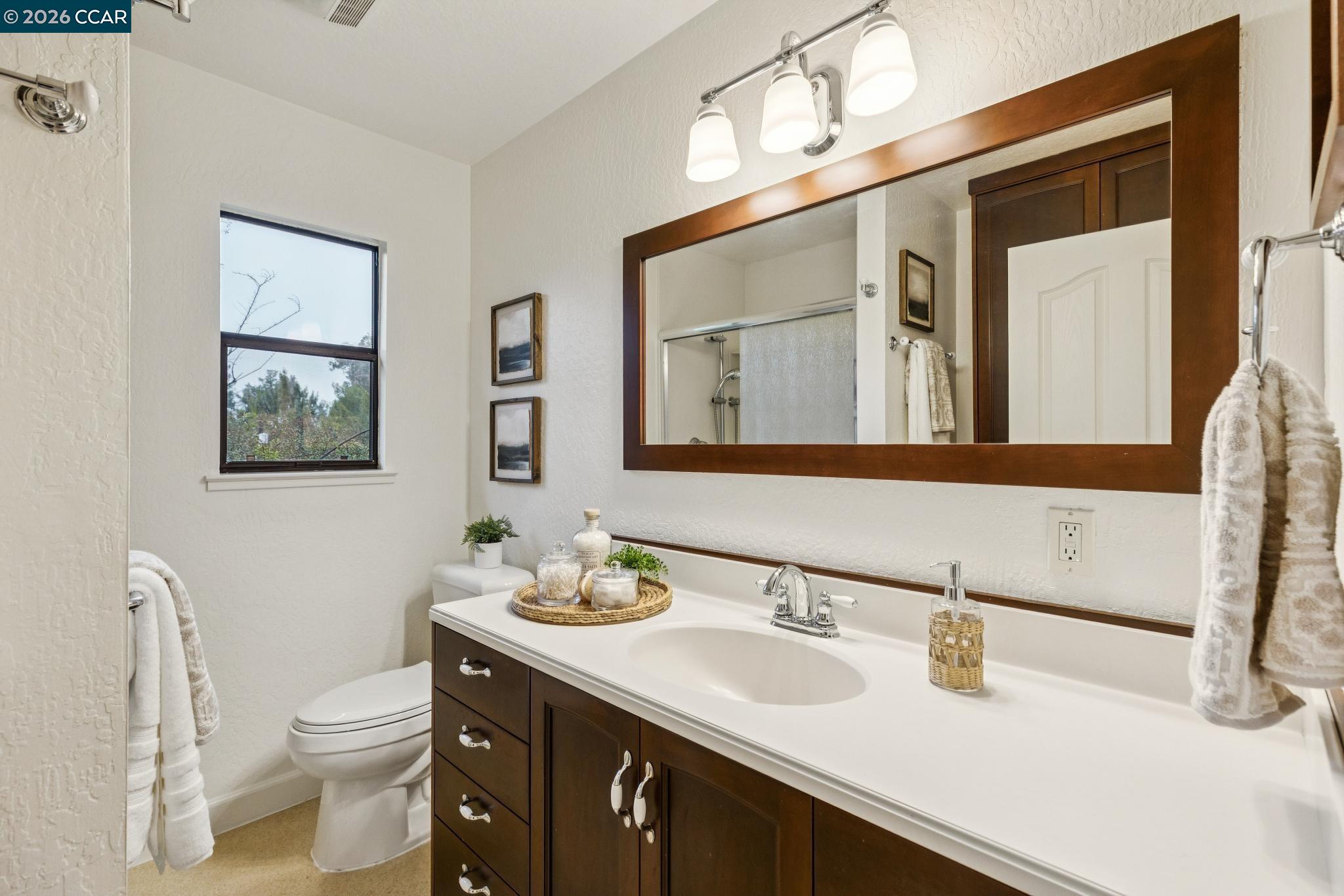 411 La Vista Road Walnut Creek, CA 94598 - Photo 29 of 57