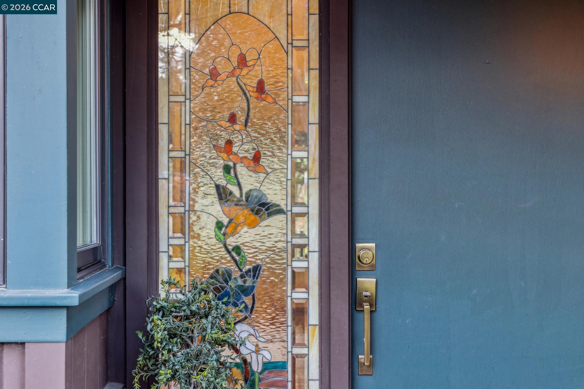 411 La Vista Road Walnut Creek, CA 94598 - Photo 4 of 57 a view of a door