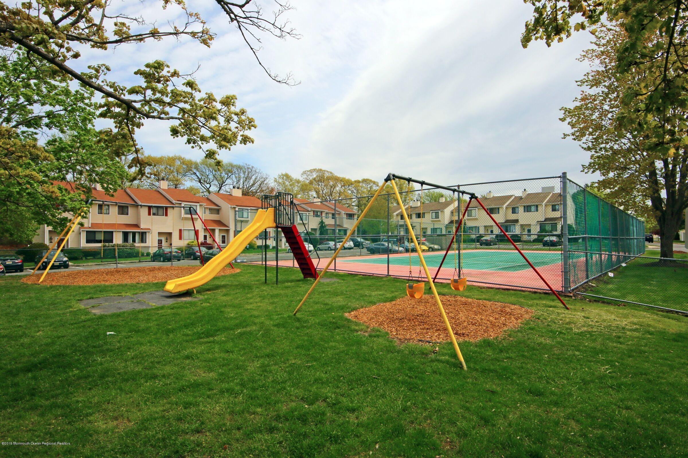 444 Middlewood Road Middletown, NJ 07748 - Photo 25 of 28 444 Middlewood park and tennis