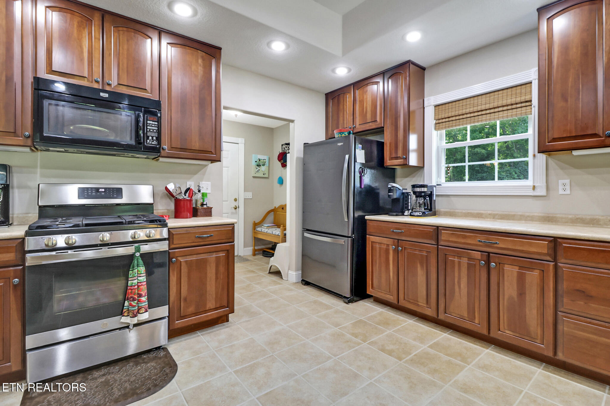 1115 Sunset Ridge Drive Crossville, TN 38571 - Photo 14 of 52 Kitchen