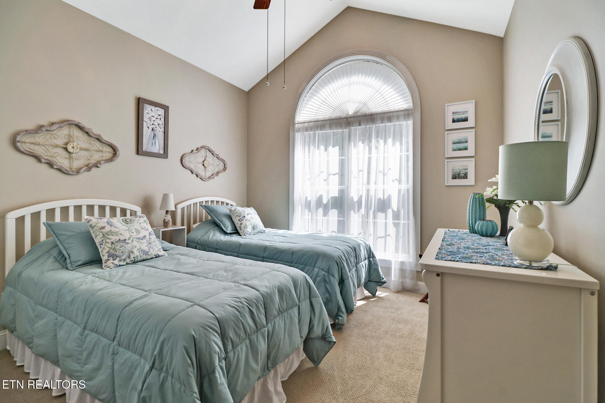 1115 Sunset Ridge Drive Crossville, TN 38571 - Photo 23 of 52 Bedroom