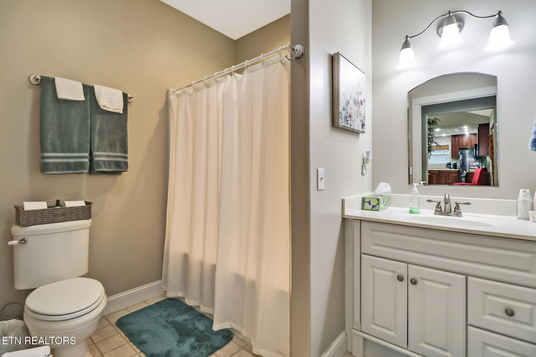 1115 Sunset Ridge Drive Crossville, TN 38571 - Photo 25 of 52 Bathroom