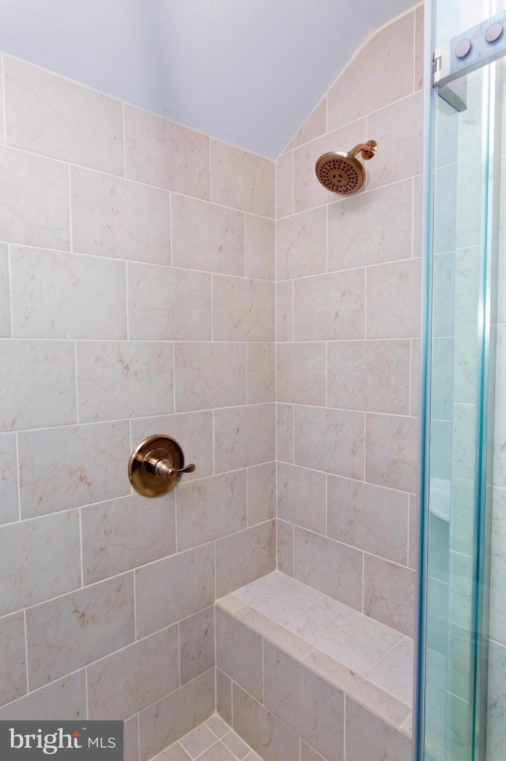 630 Warwick Road Baltimore, MD 21229 - Photo 14 of 23 a bathroom with a shower