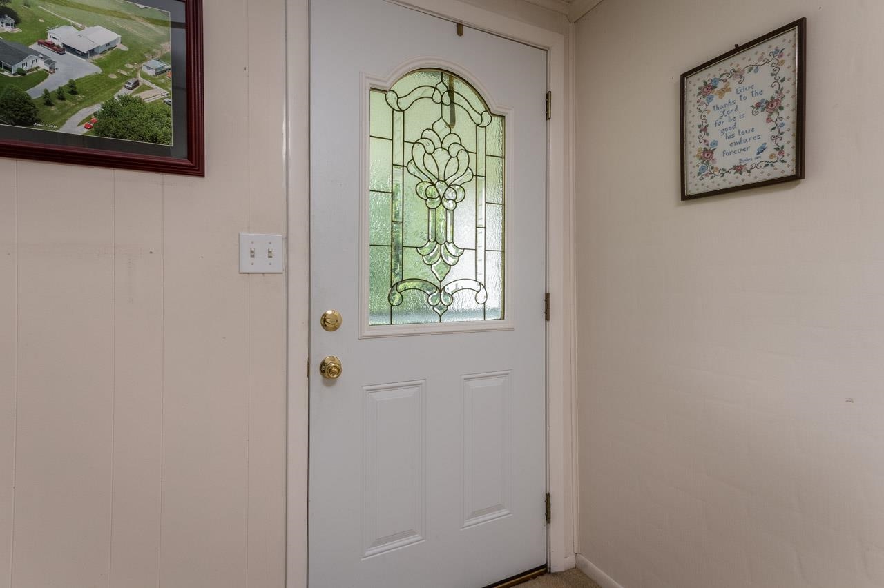 10224 Coopers Mountain Road Dayton, VA 22821 - Photo 4 of 58 Gallery Image 4