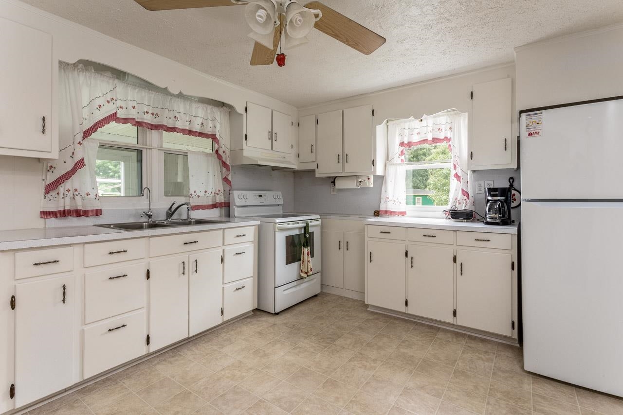 10224 Coopers Mountain Road Dayton, VA 22821 - Photo 7 of 58 Gallery Image 7