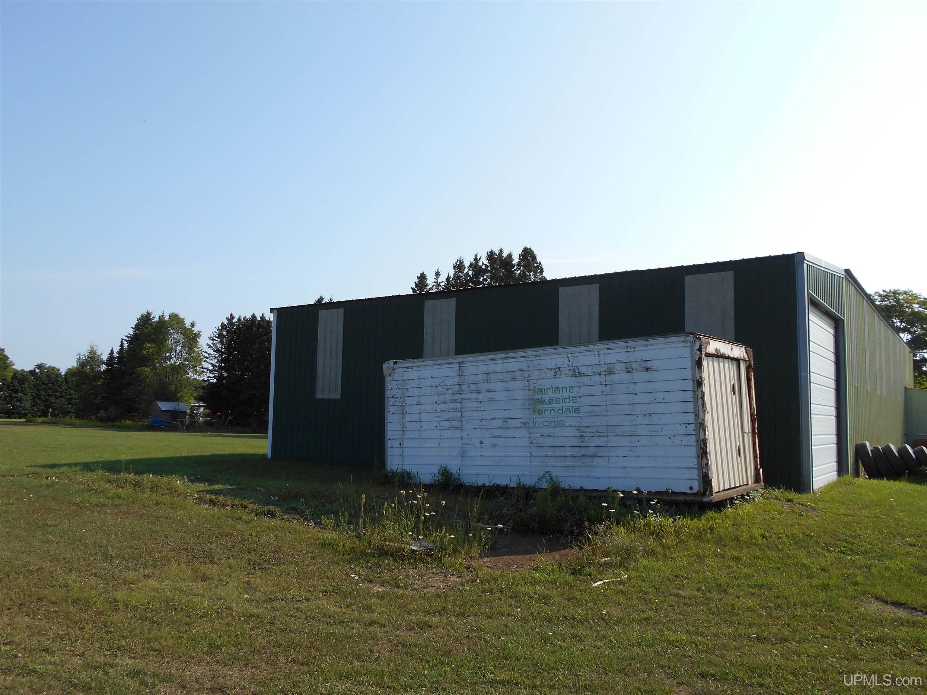 1727 N West Kendall Road Manistique, MI 49854 - Photo 27 of 49