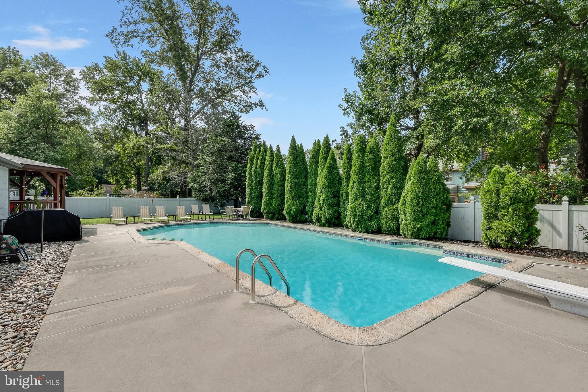 143 Whitemarsh Way Delran, NJ 08075 - Photo 3 of 33 a view of a backyard with a garden