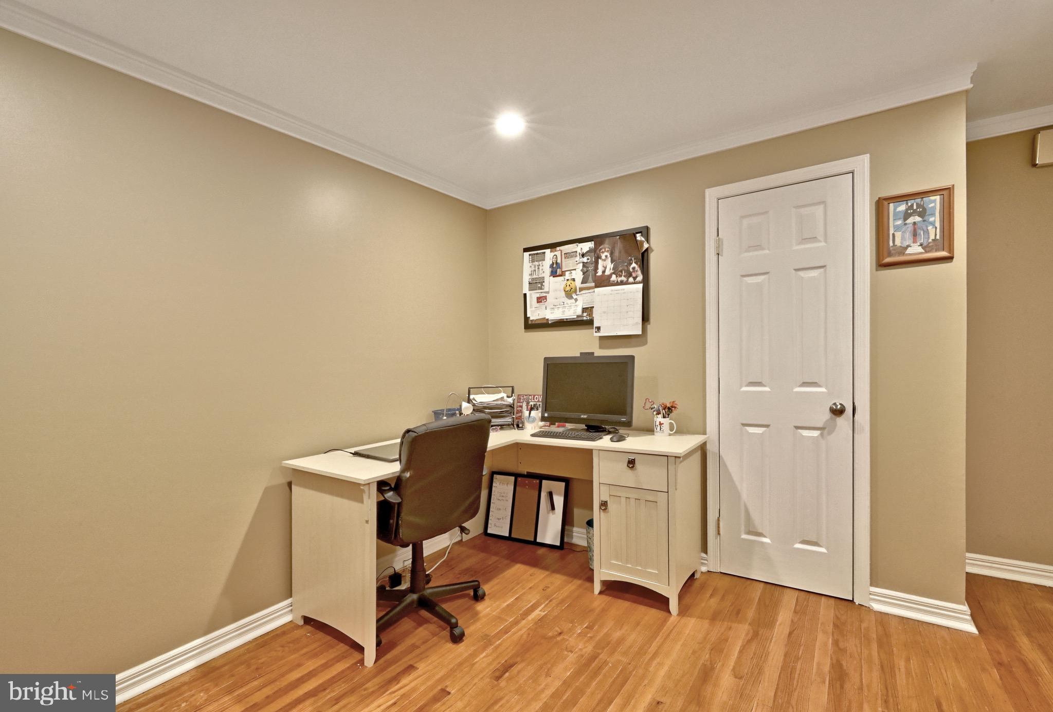 143 Whitemarsh Way Delran, NJ 08075 - Photo 21 of 33 a view of a workspace with furniture and wooden floor