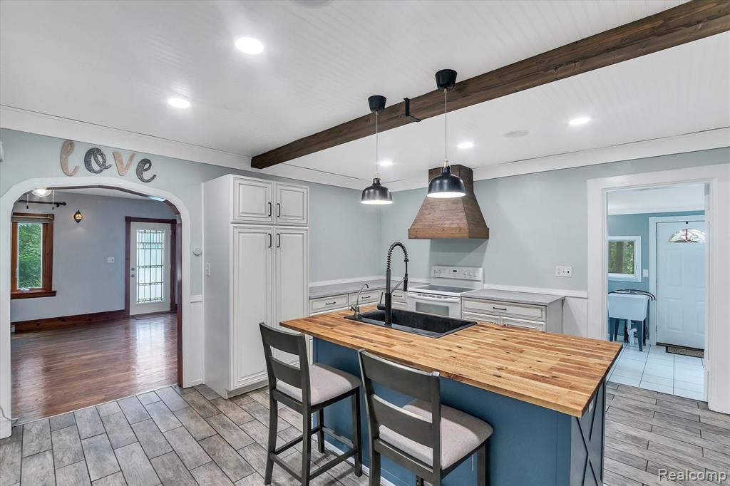 4503 Baldwin Road Grand Blanc, MI 48439 - Photo 10 of 45 Gallery Image 10