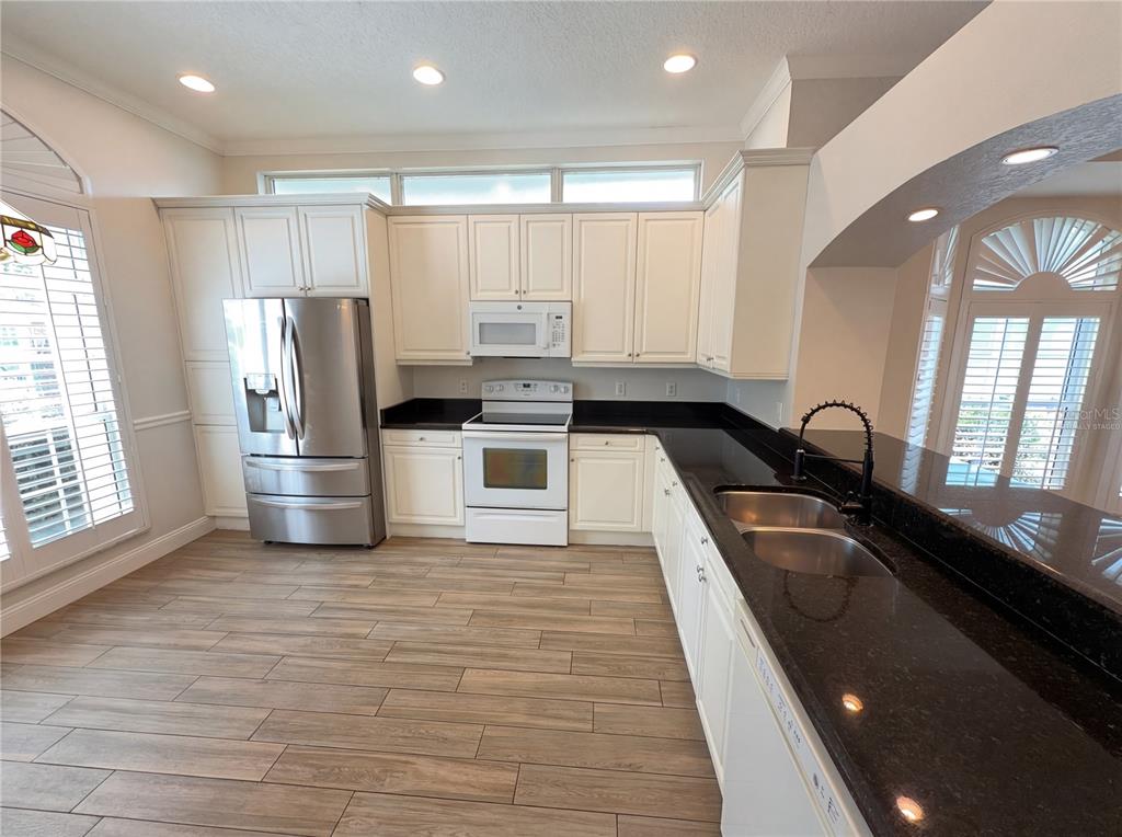 448 MacGregor Road Winter Springs, FL 32708 - Photo 2 of 26