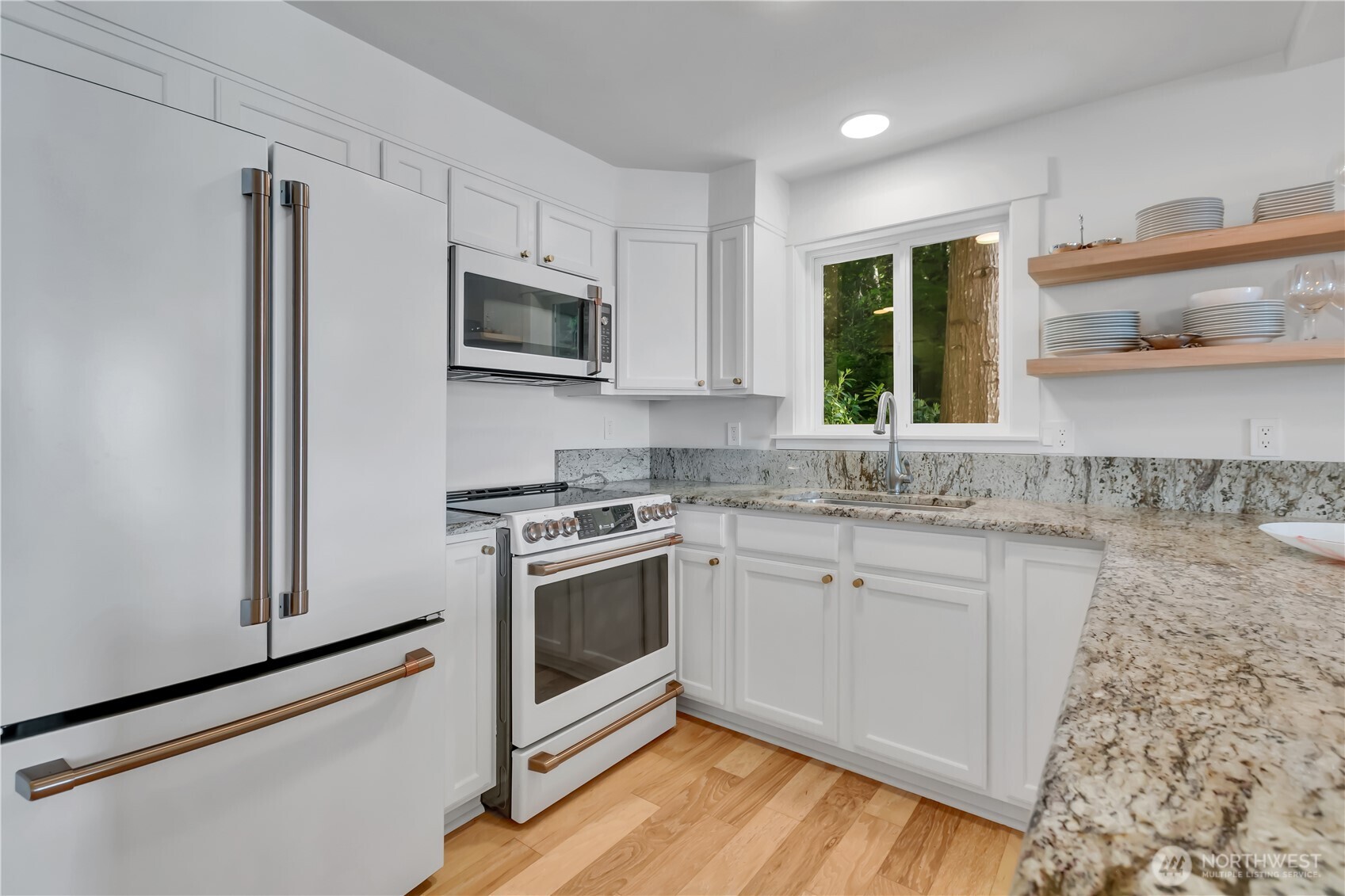 13861 Northeast North Shore Road Belfair, WA 98528 - Photo 21 of 40 Gallery Image 21