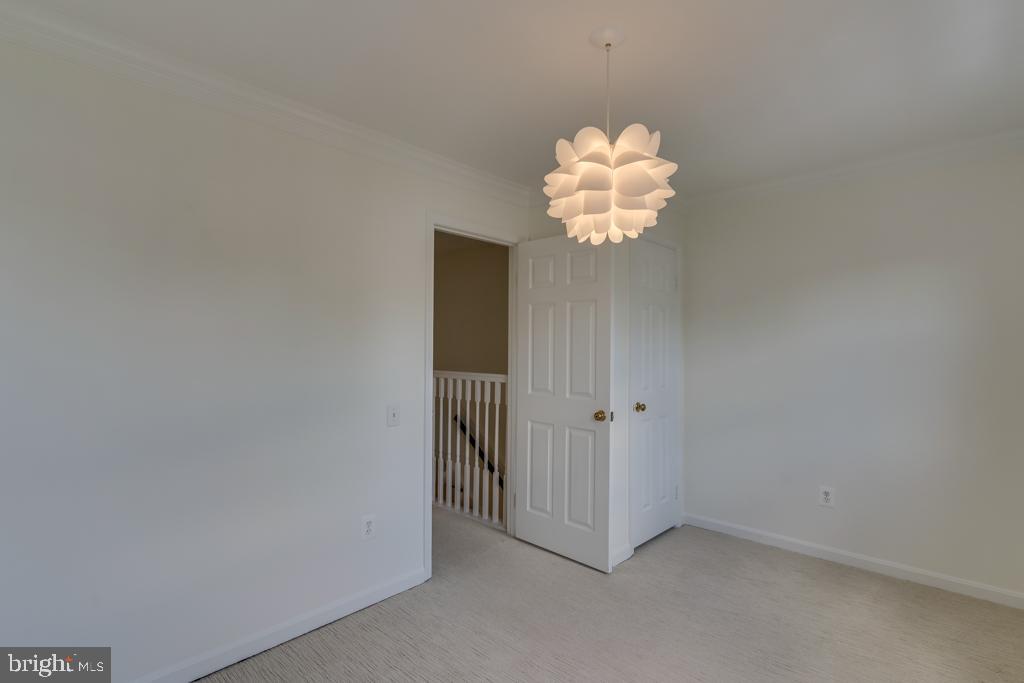 1207 Portner Road Alexandria, VA 22314 - Photo 25 of 30