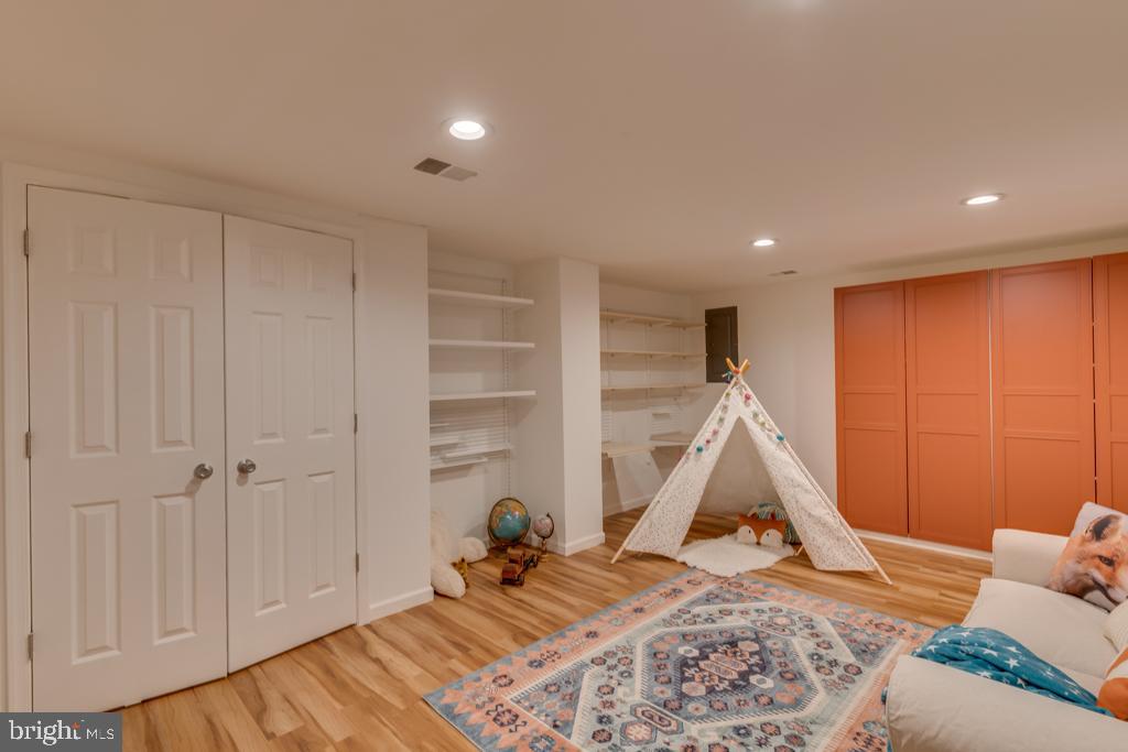 1207 Portner Road Alexandria, VA 22314 - Photo 10 of 30