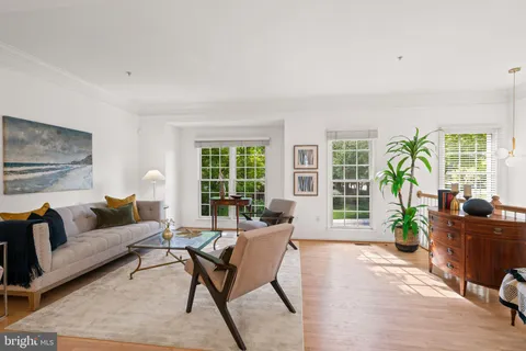 $939,000 | 11911 Kings Bridge Way, Unit 54, Rockville, MD 20852