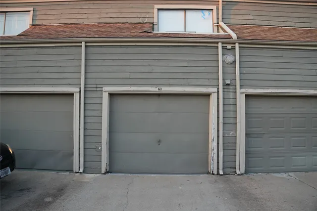 $120,000 | 6601 Sands Point Drive, Unit 73, Houston, TX 77074