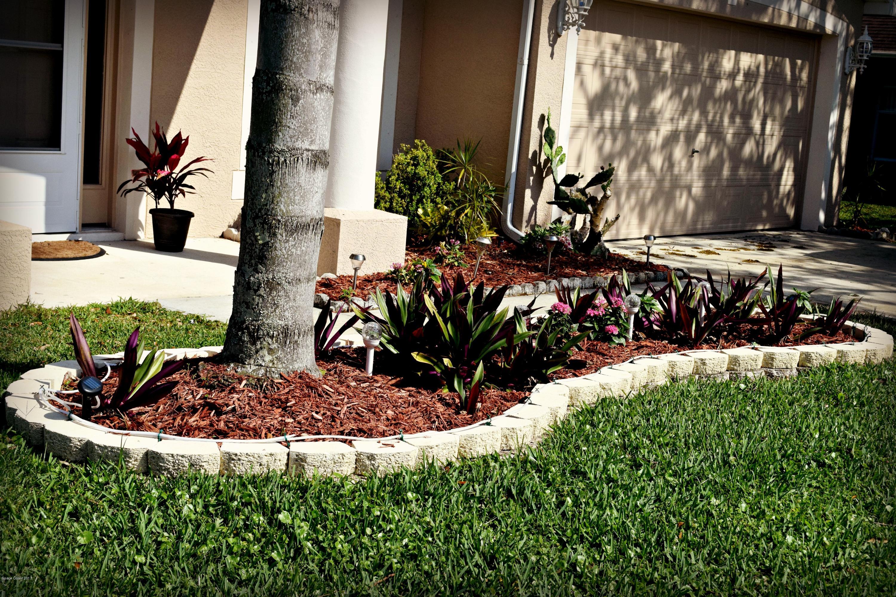 6775 Spring Street Cocoa, FL 32927 - Photo 22 of 32 Front Landscaping
