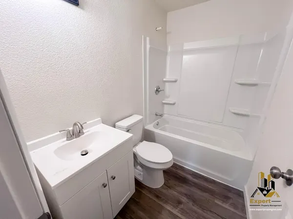 $1,695 | 1507 Nogales Street, Unit 2, Sacramento, CA 95838