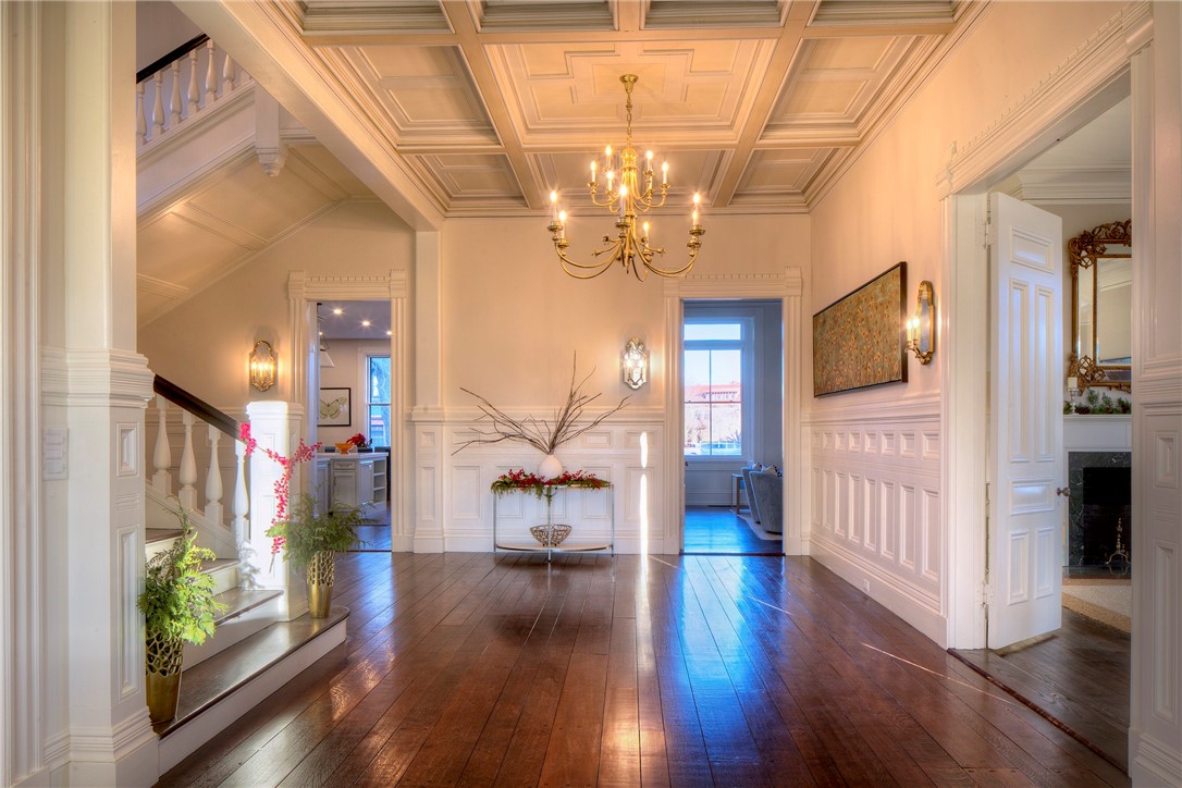 30 Red Cross Avenue Newport, RI 02840 - Photo 16 of 41