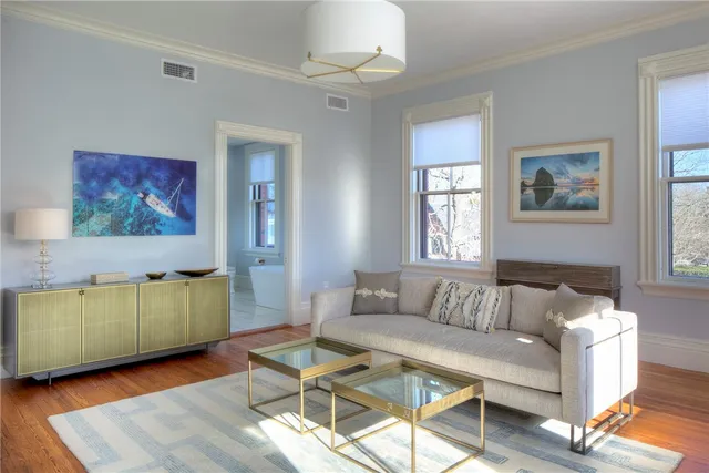 $20,000 | 30 Red Cross Avenue, Newport, RI 02840