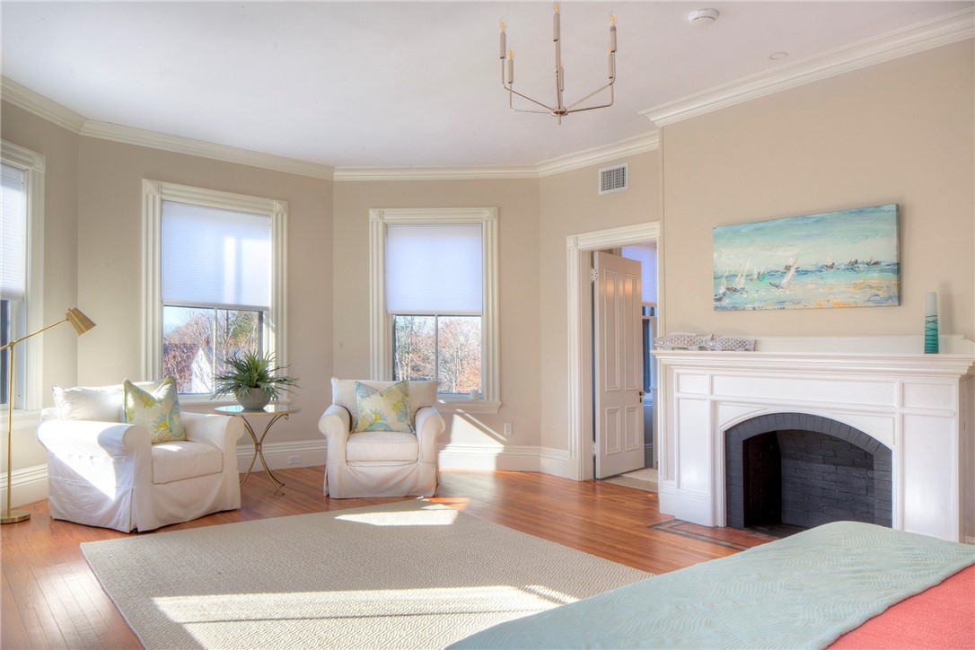 30 Red Cross Avenue Newport, RI 02840 - Photo 22 of 41