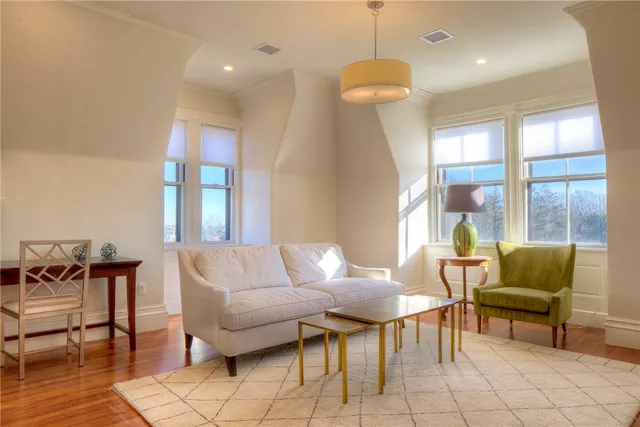 $20,000 | 30 Red Cross Avenue, Newport, RI 02840