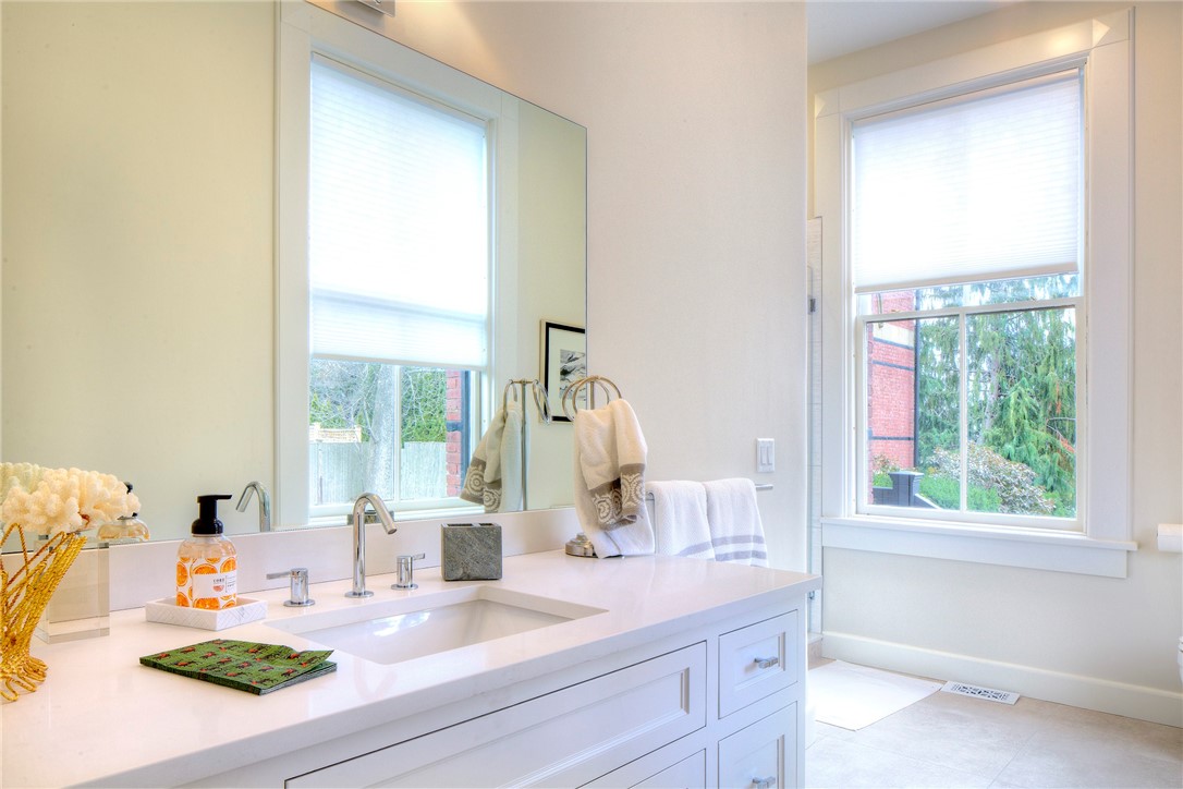 30 Red Cross Avenue Newport, RI 02840 - Photo 38 of 41