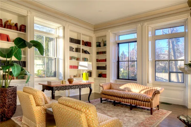 $20,000 | 30 Red Cross Avenue, Newport, RI 02840