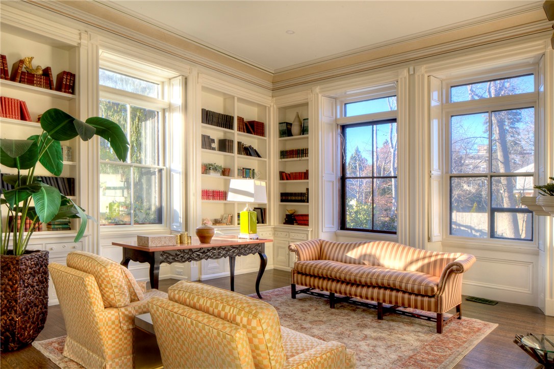 30 Red Cross Avenue Newport, RI 02840 - Photo 9 of 41