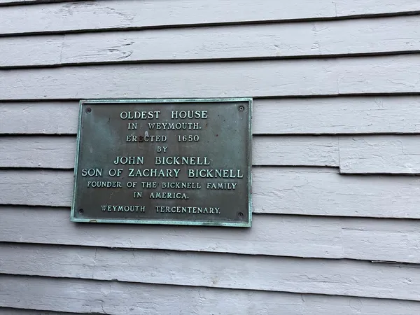 $659,000 | 82-84 Sea Street, Weymouth, MA 02191