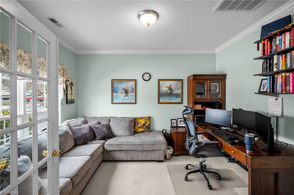 4236 Laurel Ridge Circle Winston-Salem, NC 27107 - Photo 14 of 37