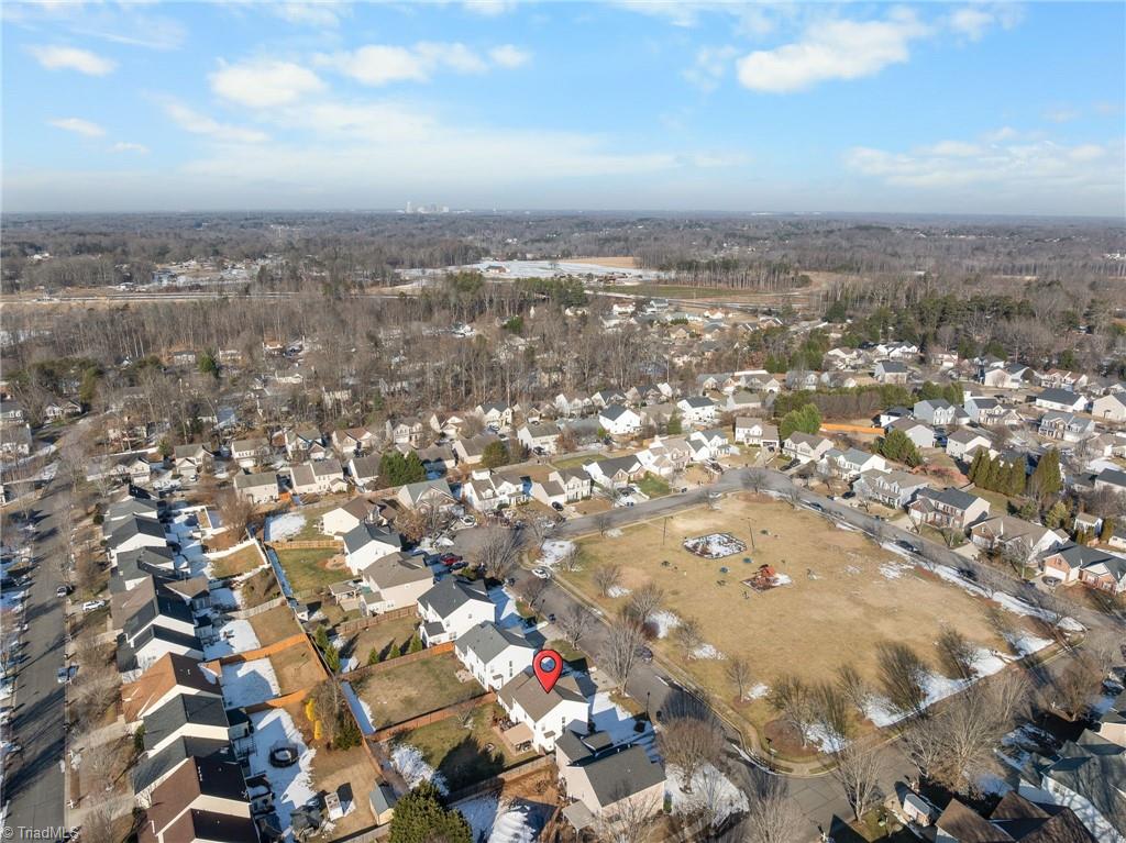 4236 Laurel Ridge Circle Winston-Salem, NC 27107 - Photo 9 of 37