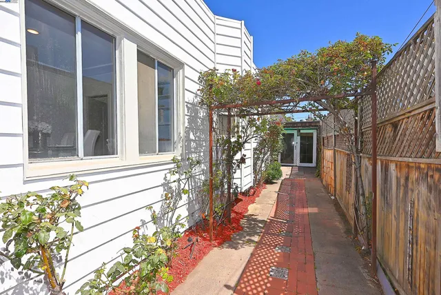 $925,000 | 333 Central Avenue, Alameda, CA 94501