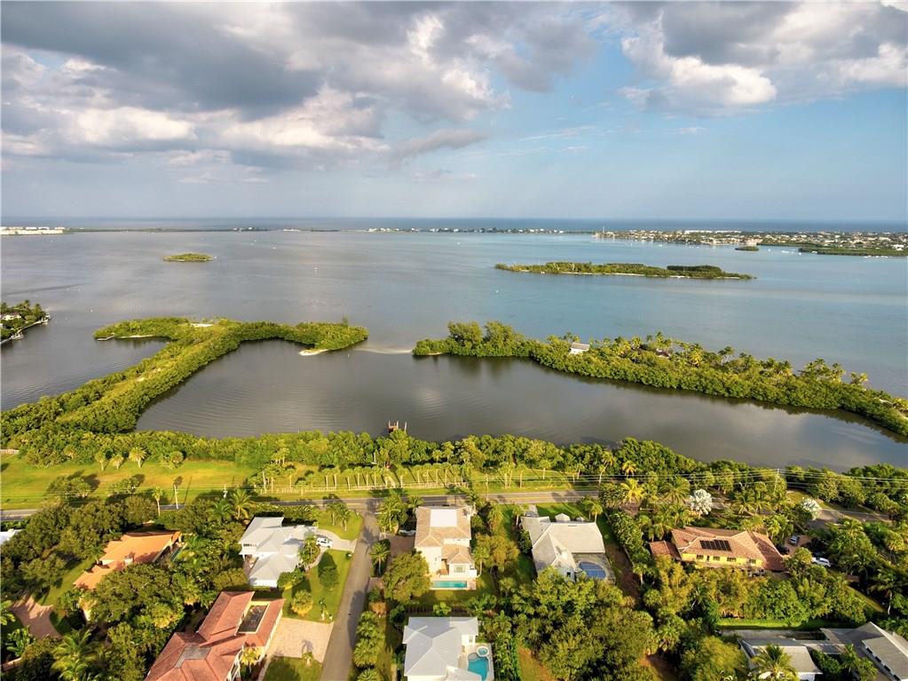 159 South River Road Sewall's Point, FL 34996 - Photo 11 of 15 Gallery Image 11