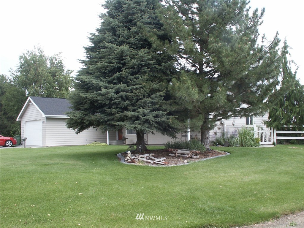 403 Young Road Northeast Moses Lake, WA 98837 - Photo 5 of 25 Gallery Image 5