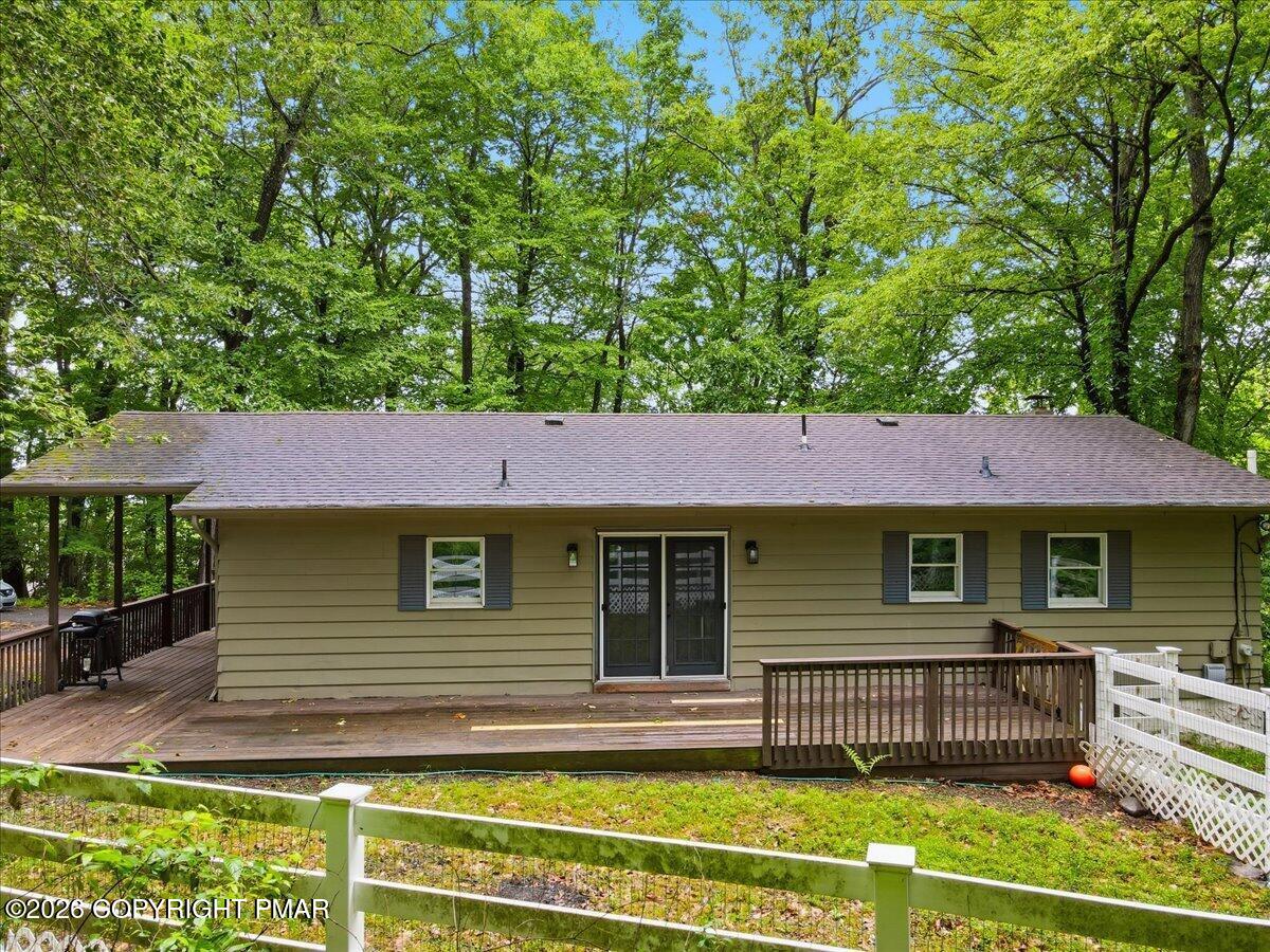 706 Foxtown Hill Road Stroudsburg, PA 18360 - Photo 28 of 34 Back