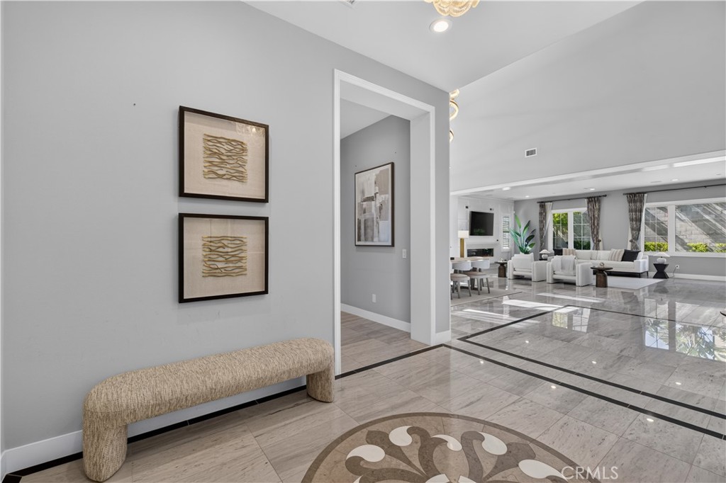 61 Buttonquail Irvine, CA 92618 - Photo 5 of 69