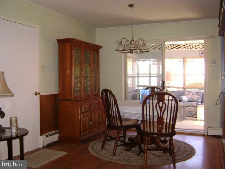 8 Cleft Rock Road Levittown, PA 19057 - Photo 8 of 25 Gallery Image 8