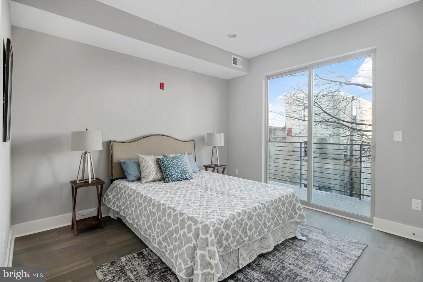 819 North Uber Street, Unit 4 Philadelphia, PA 19130 - Photo 6 of 14