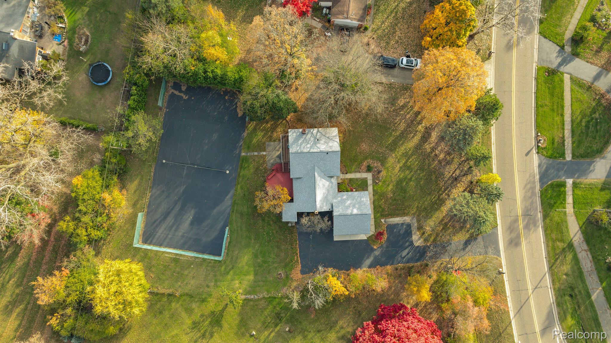 5731 Farmington Road West Bloomfield, MI 48322 - Photo 50 of 54 Grounds and Tennis Court. Lot is over 1/2 acre