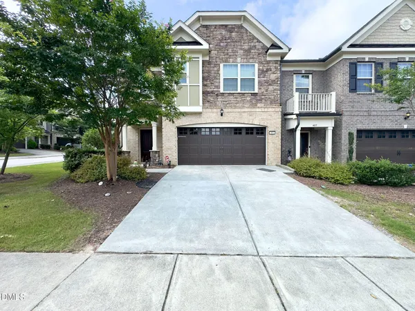 $2,750 | 403 Daylin Drive, Cary, NC 27519
