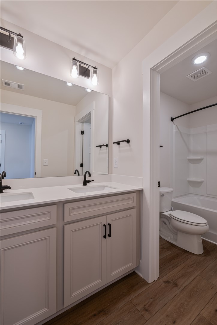 117 Founders Boulevard Central, SC 29630 - Photo 28 of 36