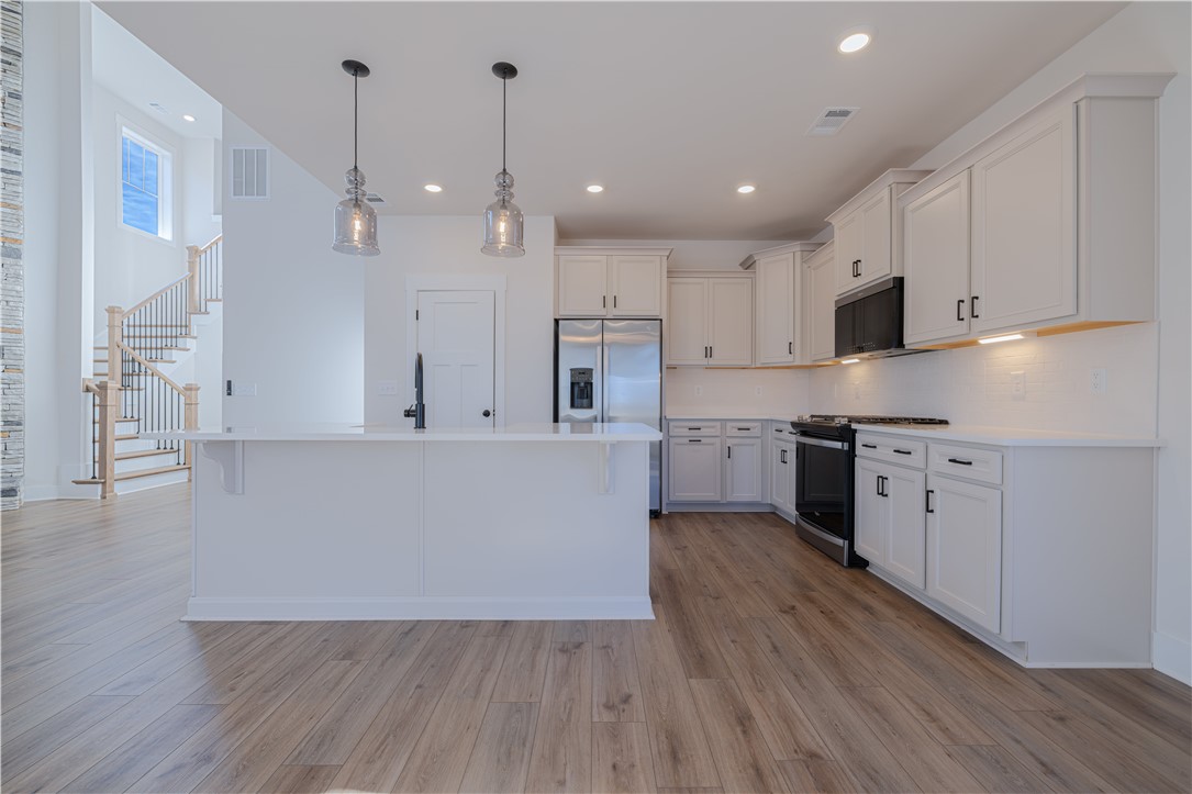 117 Founders Boulevard Central, SC 29630 - Photo 8 of 36