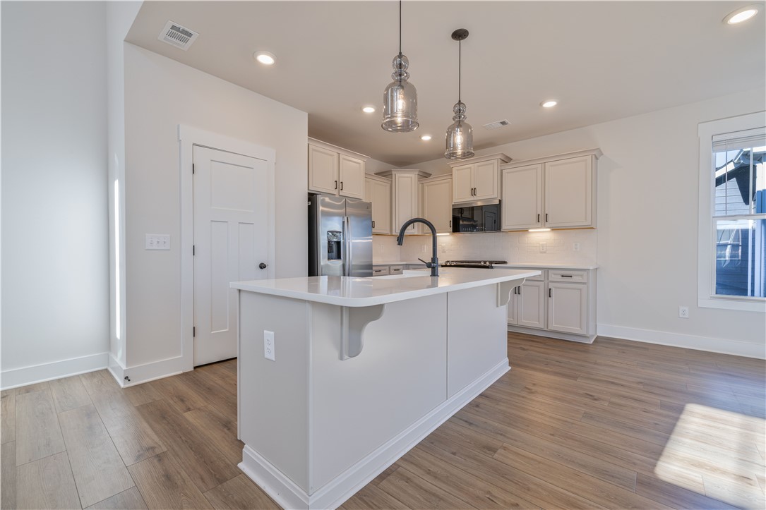 117 Founders Boulevard Central, SC 29630 - Photo 9 of 36