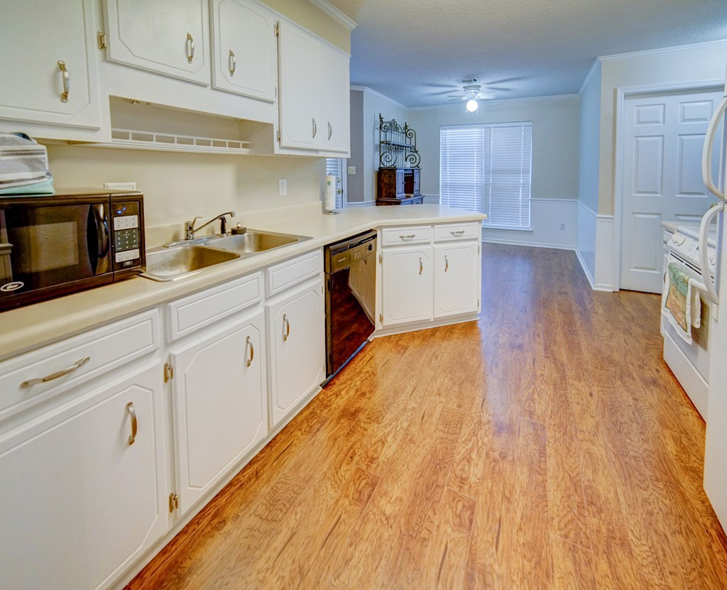 216 McKay Road Martinez, GA 30907 - Photo 8 of 34