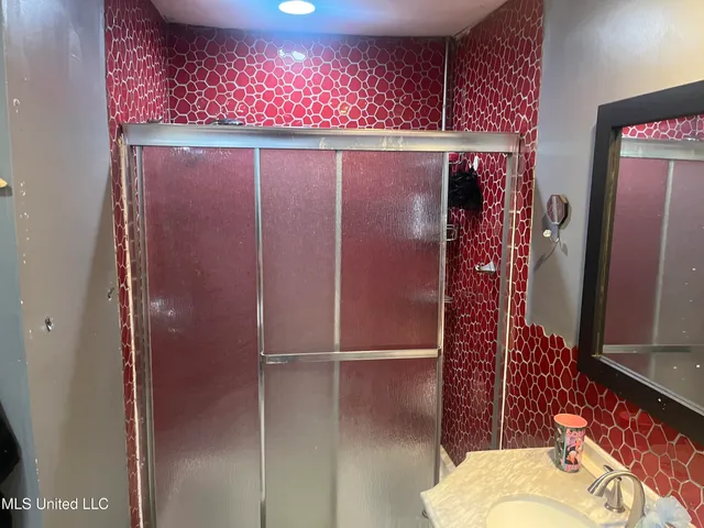 $90,000 | 381 Sykes Road, Jackson, MS 39212