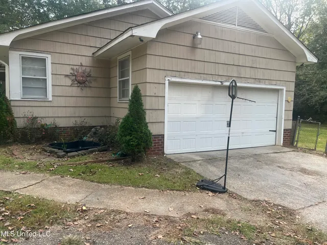 $90,000 | 381 Sykes Road, Jackson, MS 39212